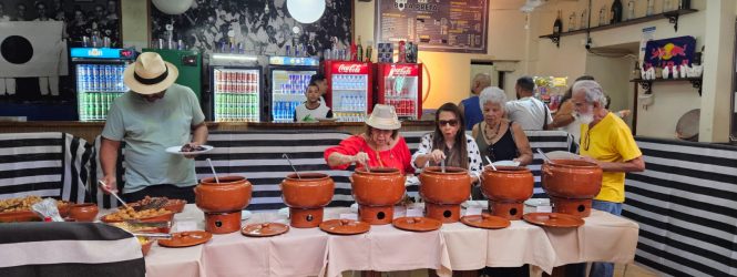 Feijoada do Bola: uma tarde de muito sabor e samba na Lapa